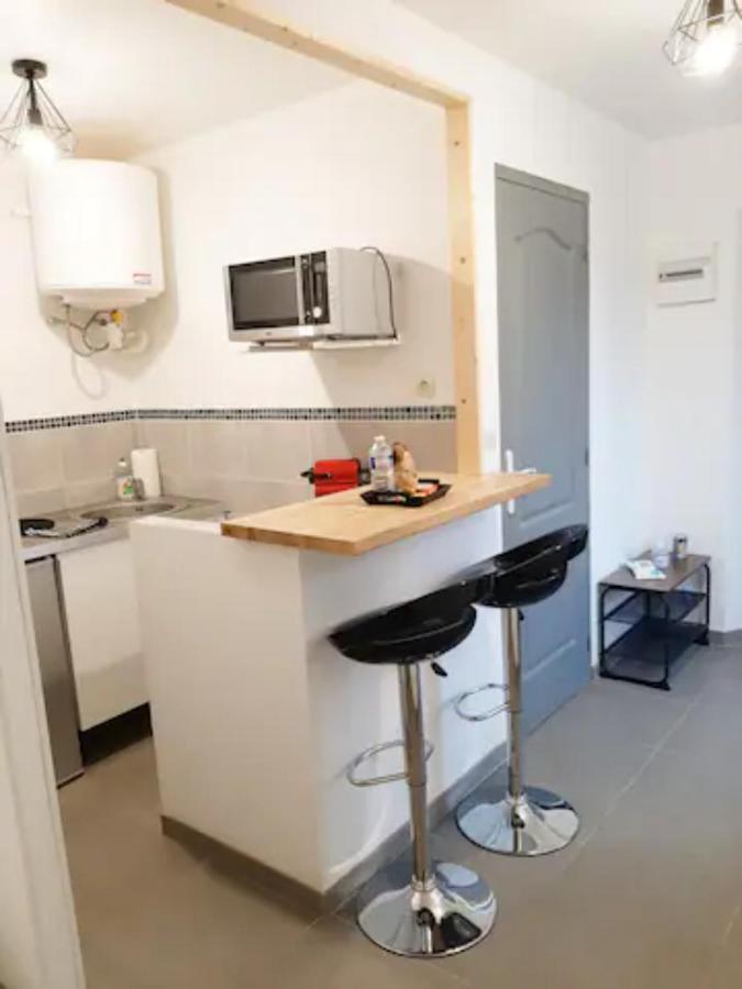 Apartmán Le Petit Charmeur, Parking, Wifi, Gare Flers  Exteriér fotografie