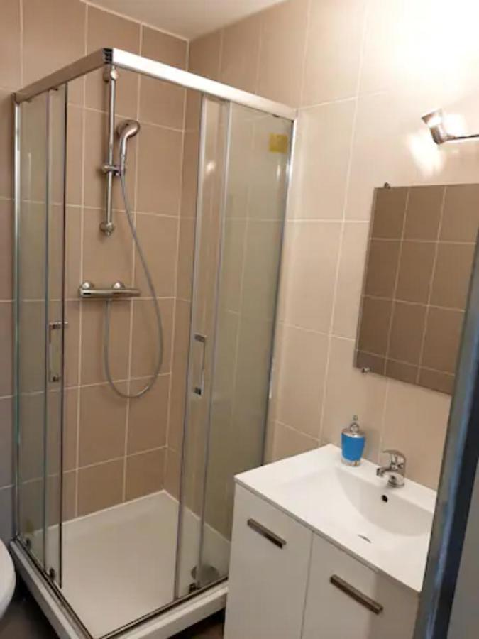 Apartmán Le Petit Charmeur, Parking, Wifi, Gare Flers  Exteriér fotografie