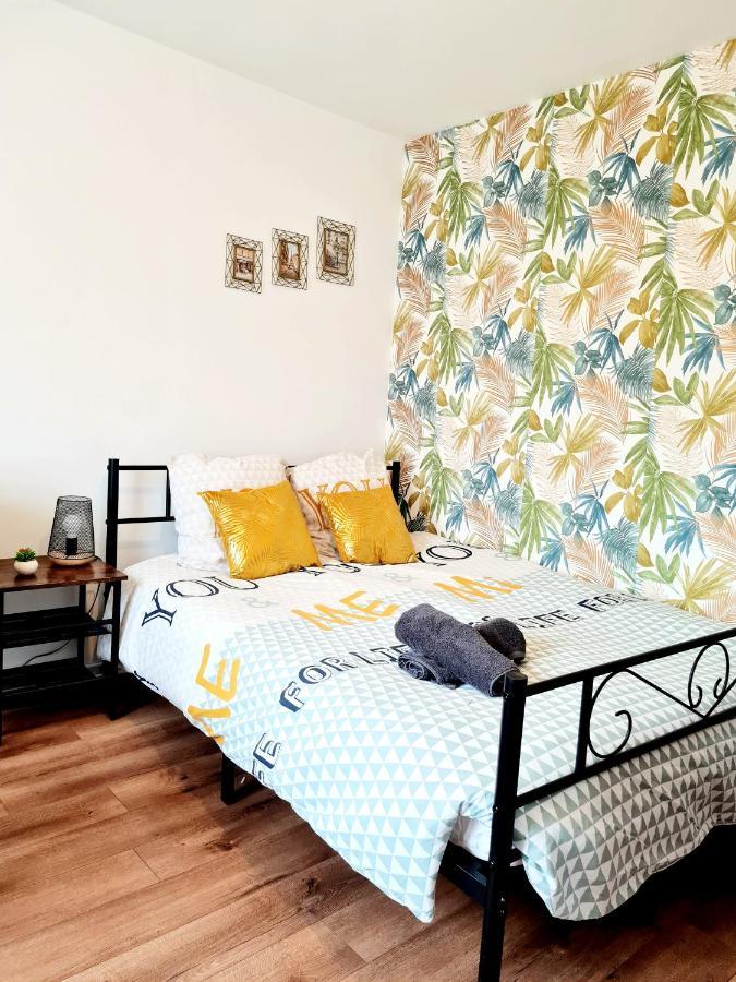Apartmán Le Petit Charmeur, Parking, Wifi, Gare Flers  Exteriér fotografie