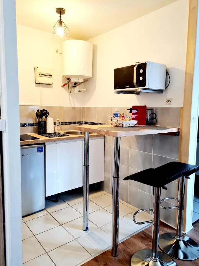 Apartmán Le Petit Charmeur, Parking, Wifi, Gare Flers  Exteriér fotografie